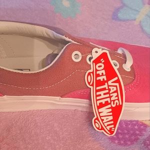 Meet your Poshers, Jadia & Keith